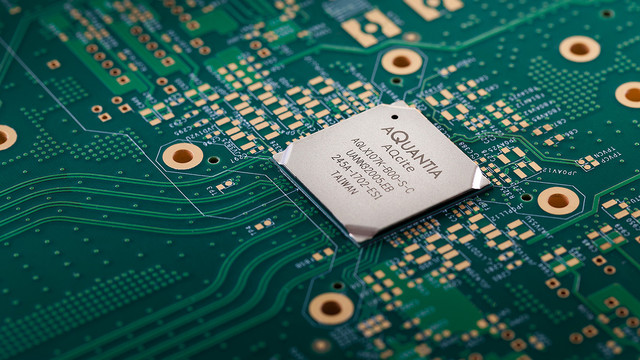 Aquantia Quantum Stream Fotografie 2 Macro shot