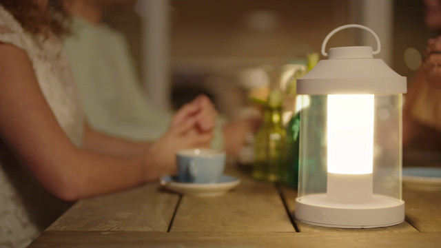 Philips Abelia LED Portable Lantern close up